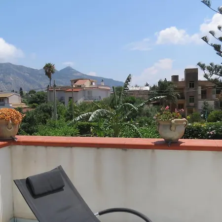 Il Roseto Di Betty Piano T E 1 Palerme