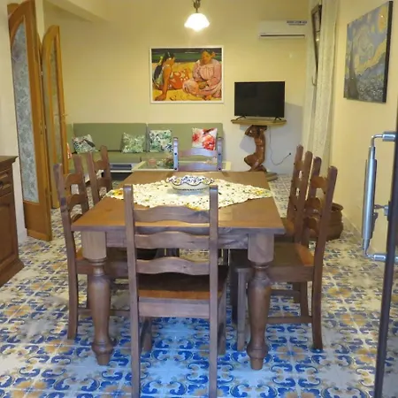 Il Roseto Di Betty Piano T E 1 Villa Palermo